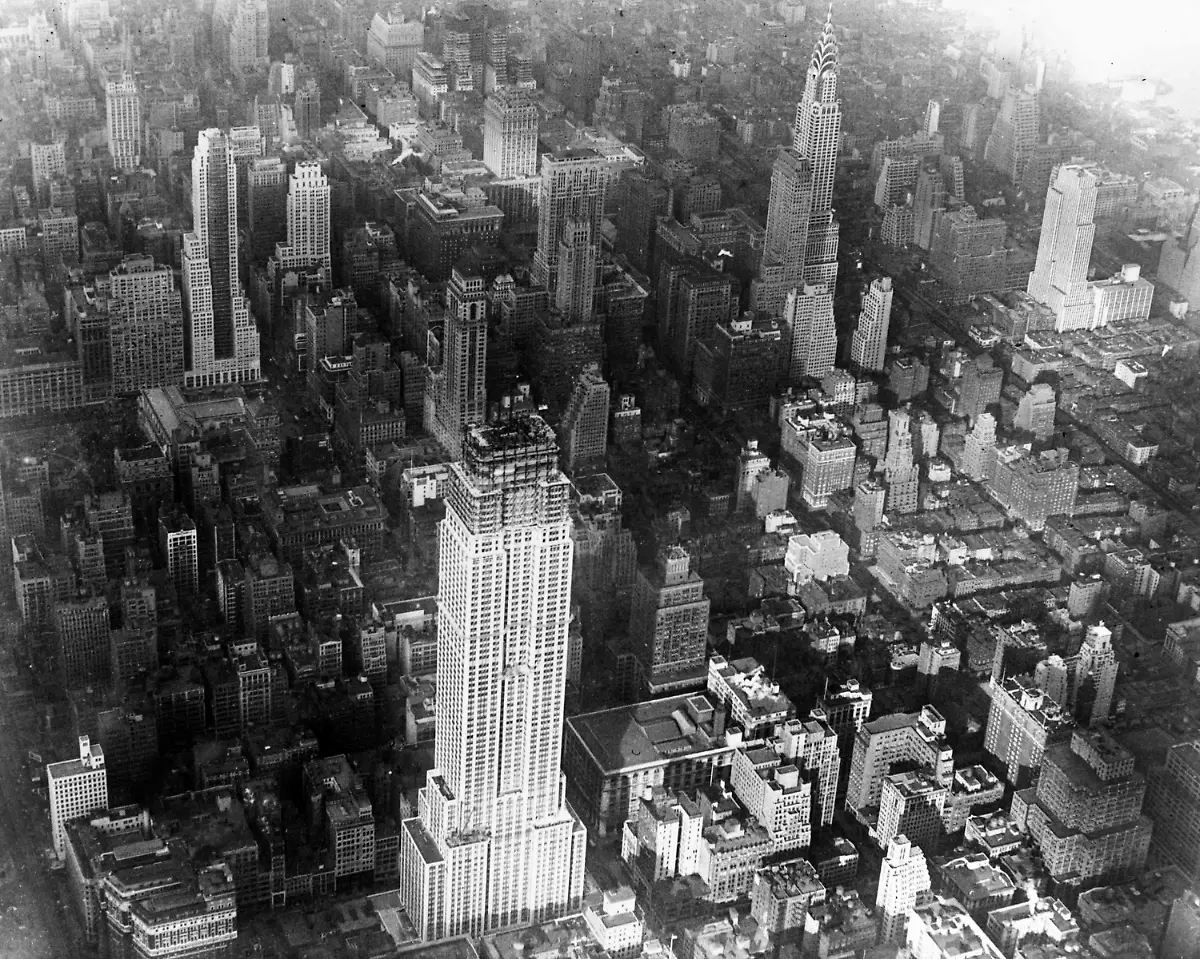 Empire-State-Building-im-bau-3