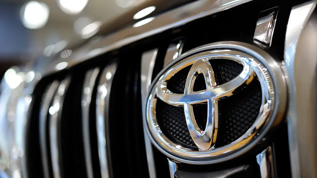 2xiy5320-jpg927270699417824616