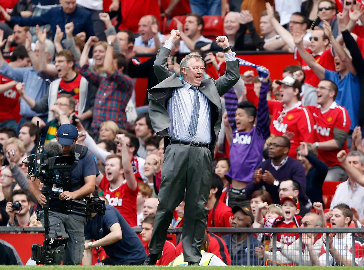 2011-04-23T140723Z-01-DST12-RTRMDNP-3-SOCCER-ENGLAND-JPG8841375241888385208