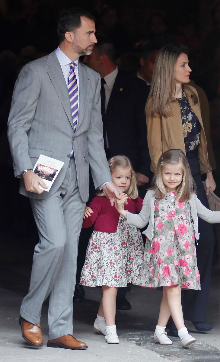 2011-04-24T133457Z-01-PDH206-RTRMDNP-3-SPAIN-JPG3109492516889892471