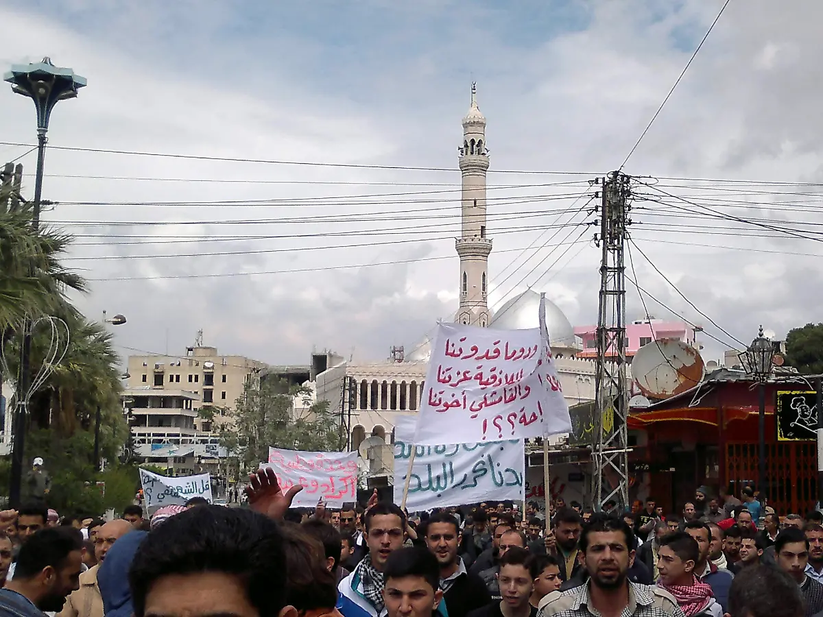 2011-04-22T193137Z-01-AMM05-RTRMDNP-3-SYRIA-JPG7573245508913641455