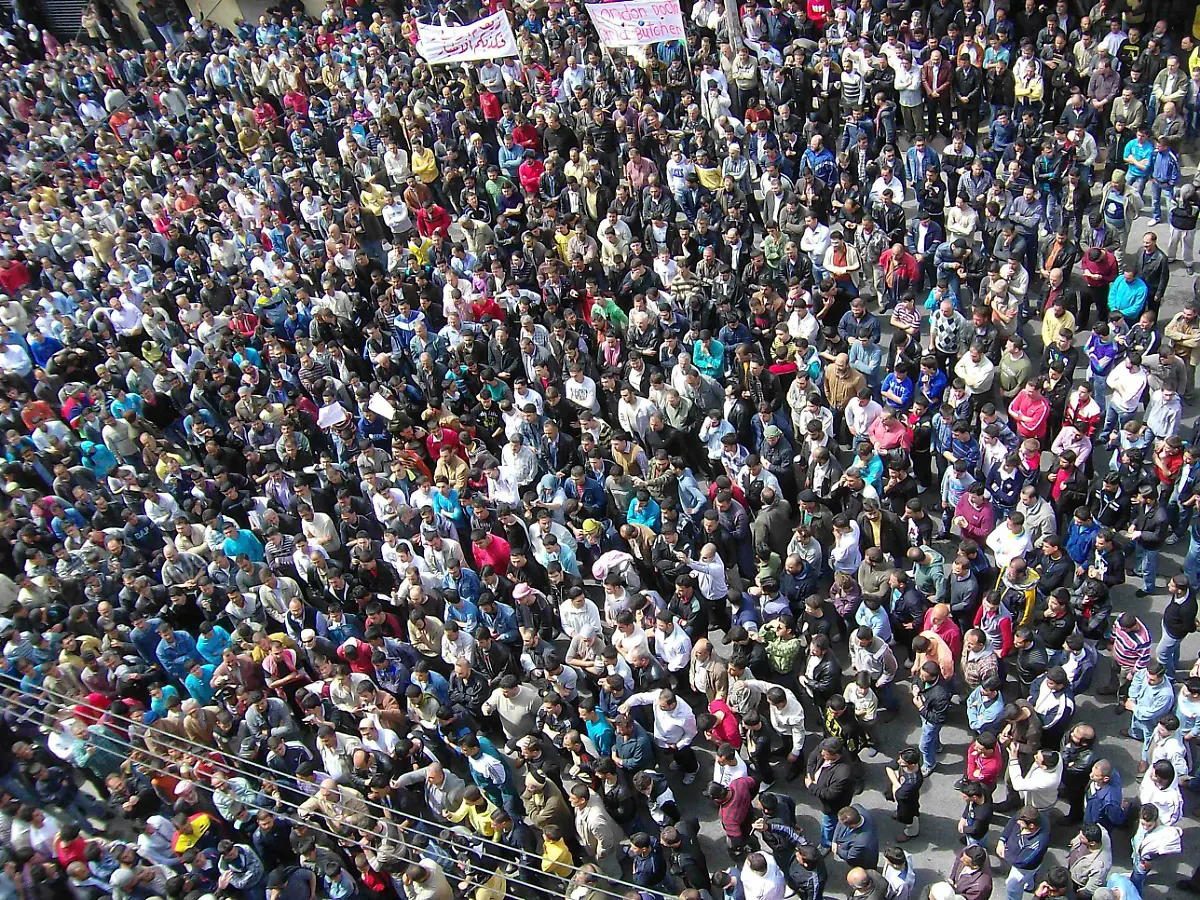 2011-04-22T194221Z-01-AMM01-RTRMDNP-3-SYRIA-JPG7106880447430704424