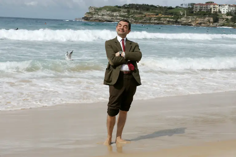 2011-04-20T082836Z-01-SIN003-RTRMDNP-3-BRITAIN-WEDDING-JPG6536443647728751330