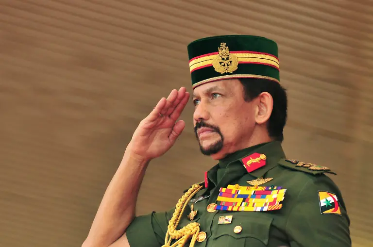 2011-04-20T082936Z-01-SIN009-RTRMDNP-3-BRITAIN-WEDDING-JPG1715318981549972894