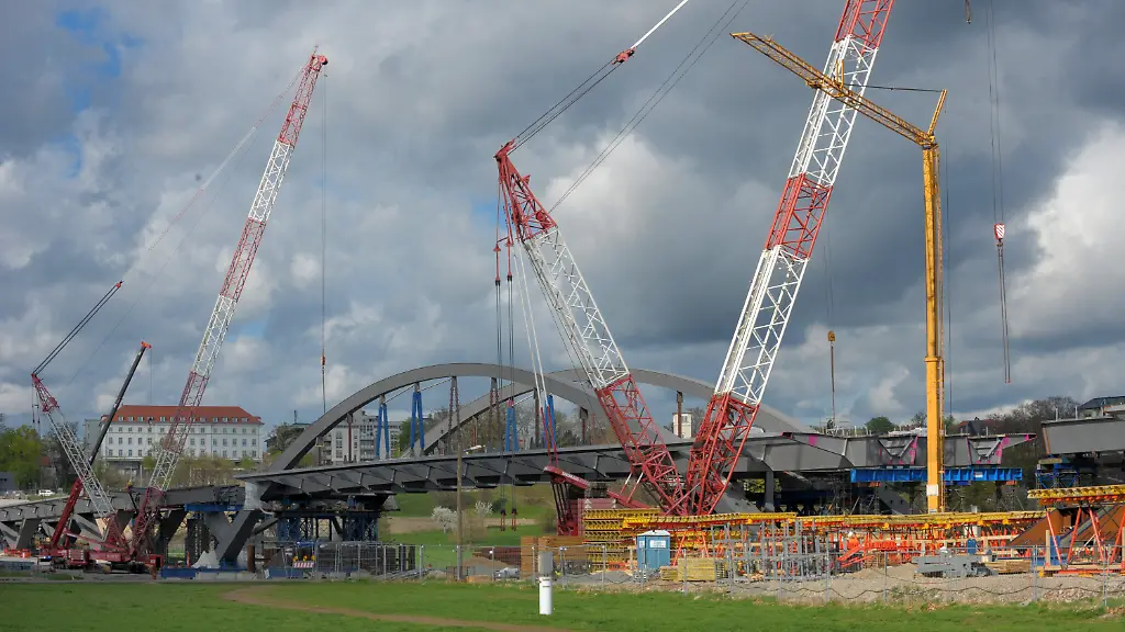 2xec0220-jpg6942497181192794004