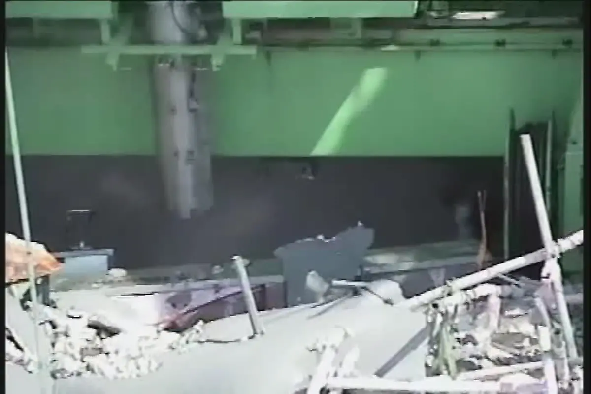 2xcv3909-jpg1831316221037378588