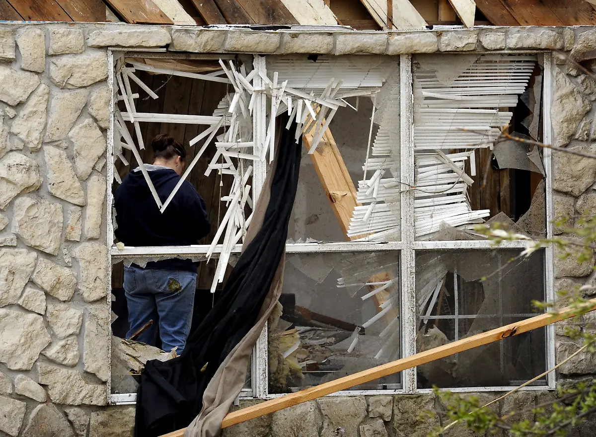 2xby3047-jpg3867263856628092276