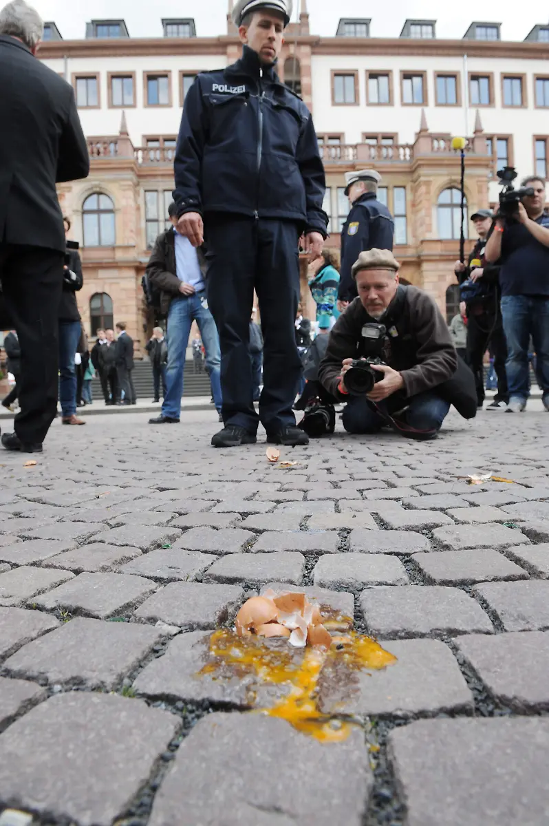 1302785867-jpg2659787975217428499