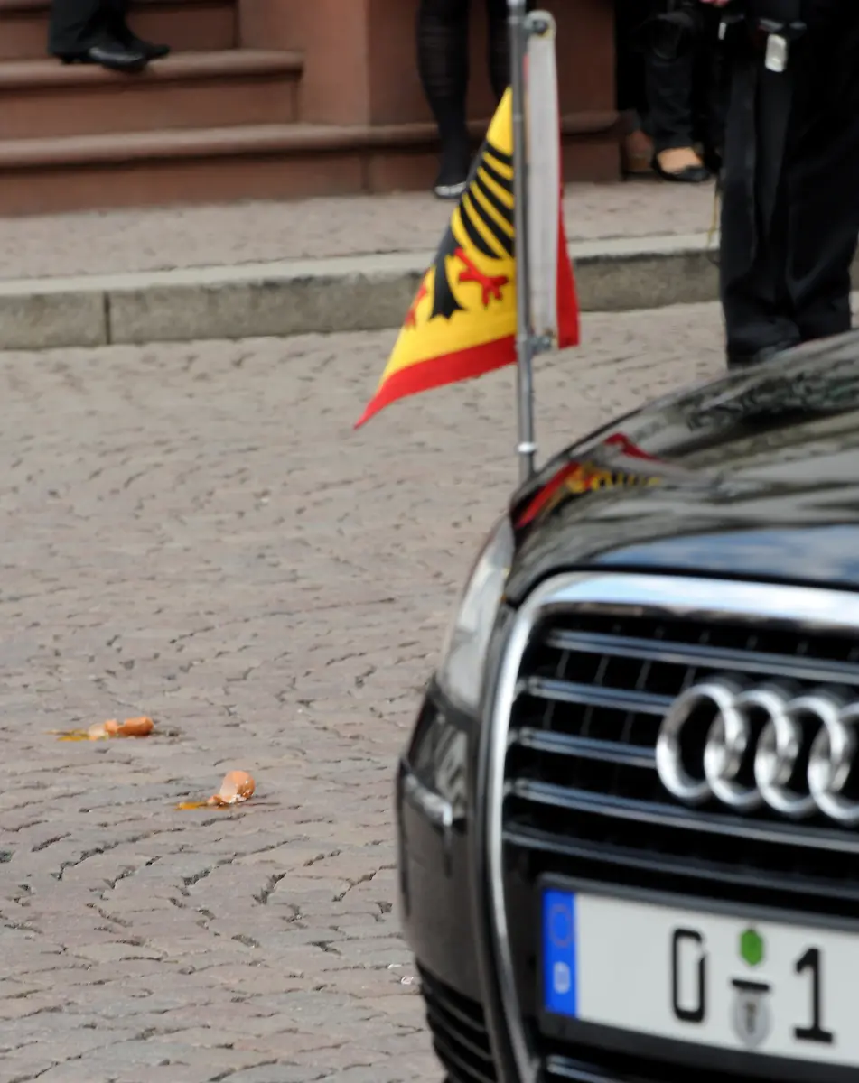 2xb25038-jpg1421791934071778215