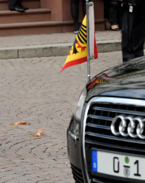 2xb25038-jpg1421791934071778215