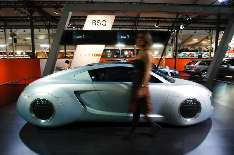 audi-RSQ