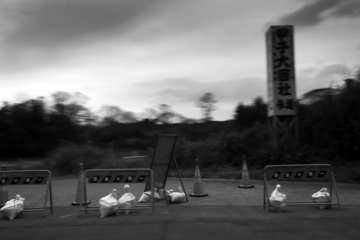 1302574697-jpg6380068914168446809