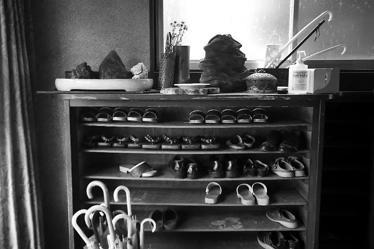 1302574771-jpg5745926170827812998