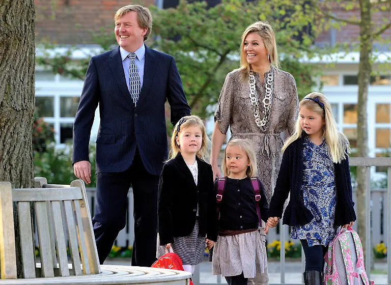 1302520656-jpg6508013417891714758