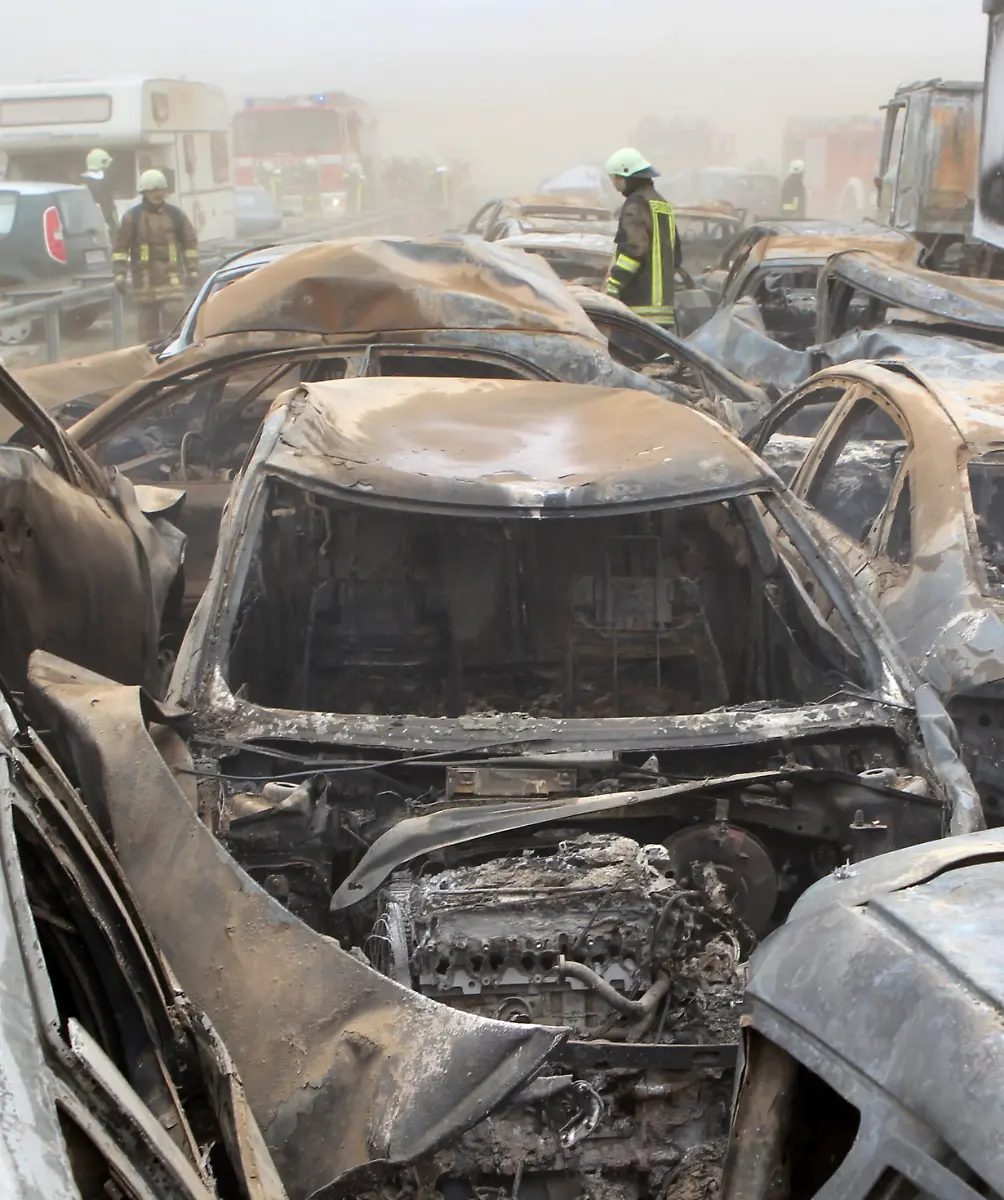 2x744759-jpg5916547146656755645