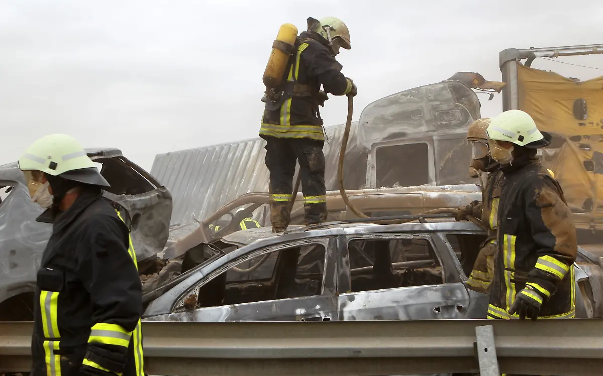 2x734608-jpg8513256615919340645