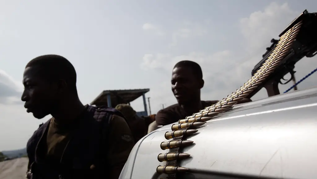 1302193541-jpg8522870410550621894