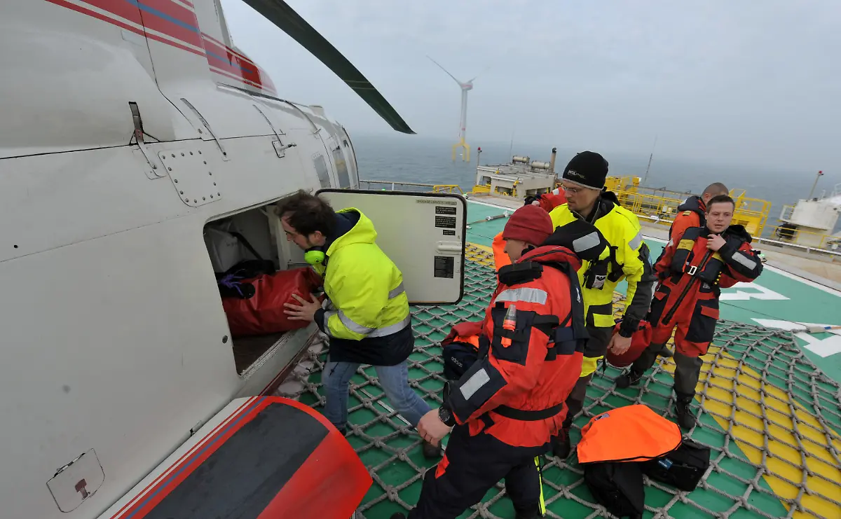 2x5r3259-jpg2045233281144313976