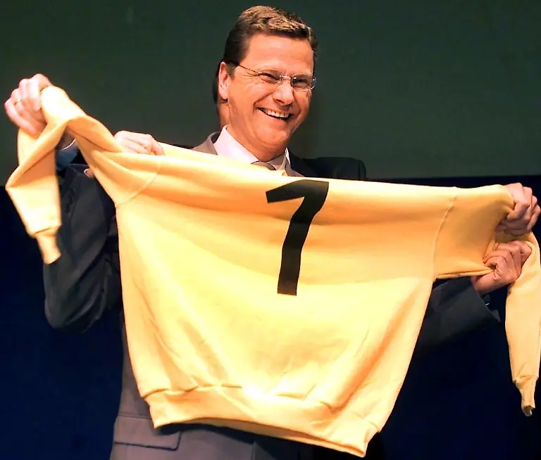 040501BER125-040501BER125-jpg3293190704946864845