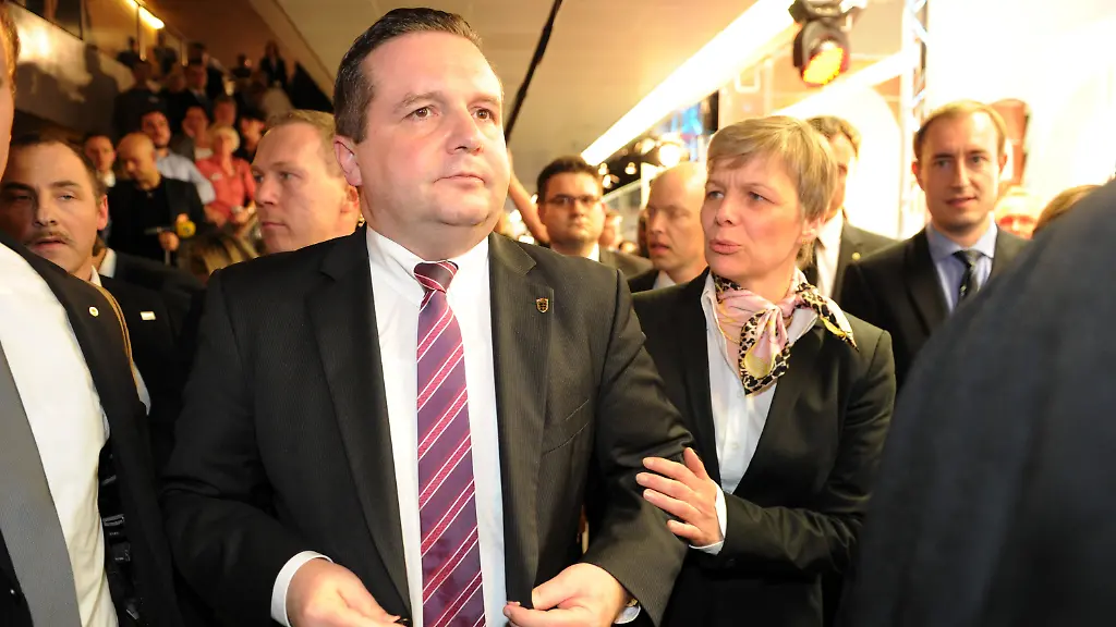 2wz72830-jpg3498302496426214518