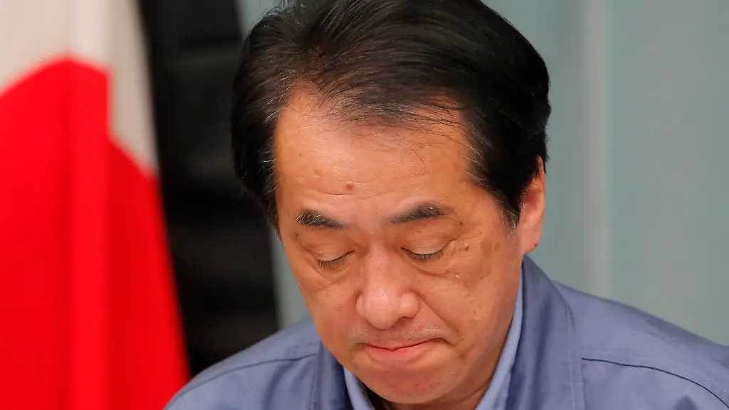 Japan-Earthquake-XITS105-jpg4436489184003872729