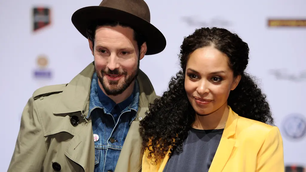 240311BER8015-240311BER8015-jpg3260379277901132706