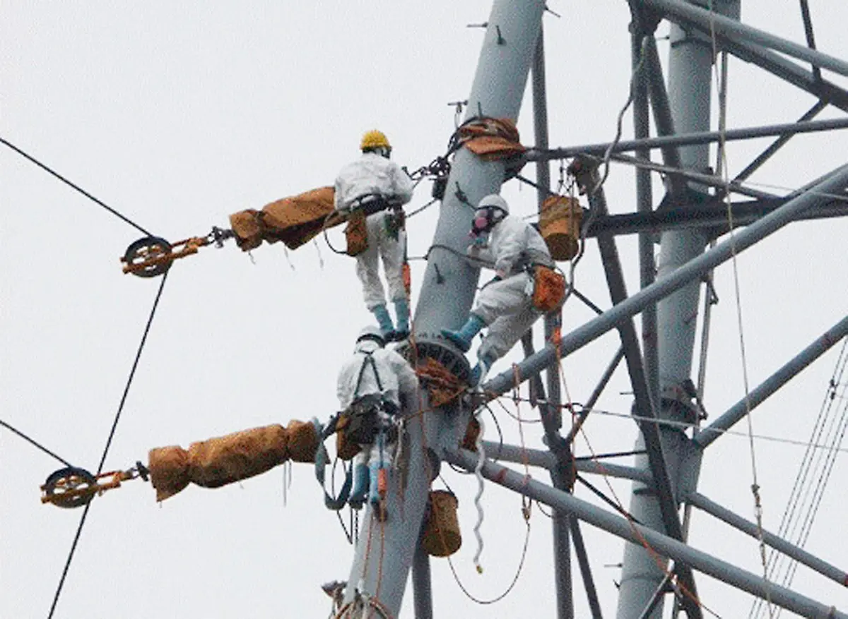 2011-03-24T014537Z-01-TOK404-RTRMDNP-3-JAPAN-QUAKE-JPG3594904796102020231