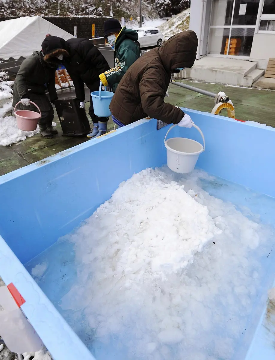 Japan-Earthquake-TOK878-jpg1642276266138712636