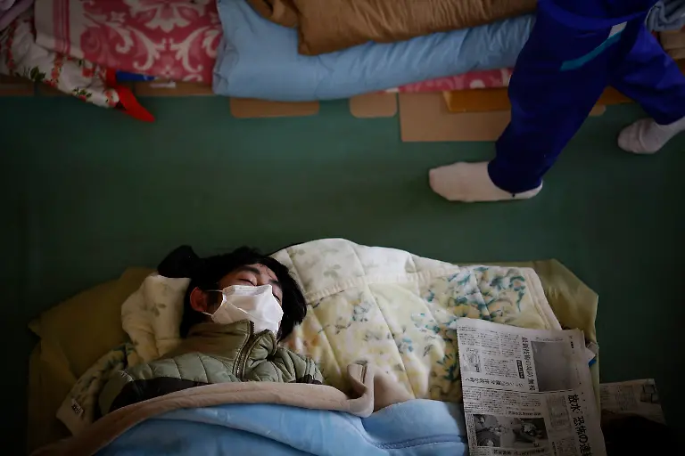 2011-03-21T110337Z-01-DSJ18-RTRMDNP-3-JAPAN-JPG6547877277051648752