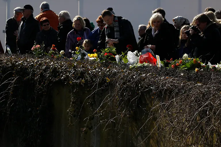 2011-03-20T162144Z-01-TOB22-RTRMDNP-3-GERMANY-JPG5610488172056142295