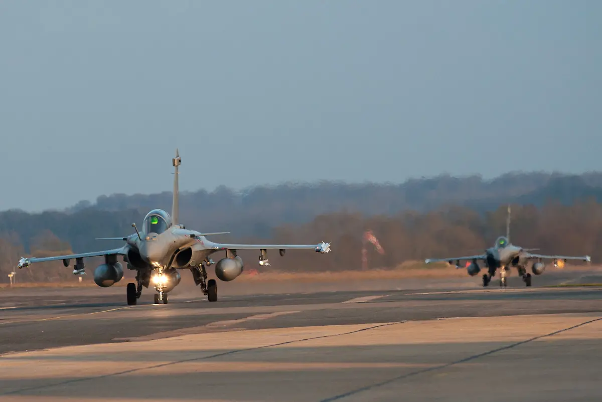 2wty3734-jpg6858216525631776575