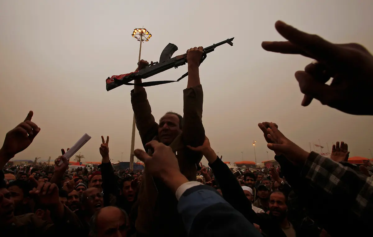 2011-03-13T120623Z-01-SJS02-RTRMDNP-3-LIBYA-JPG2392551211242967617