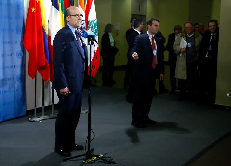 1300395527-jpg5379889097176811933