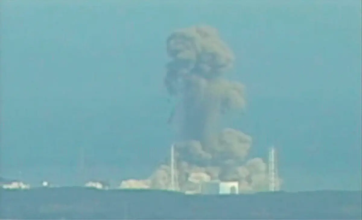 2011-03-14T043040Z-01-SIN71-RTRMDNP-3-JAPAN-QUAKE-RADIOACTIVITY-JPG1438738109951316279