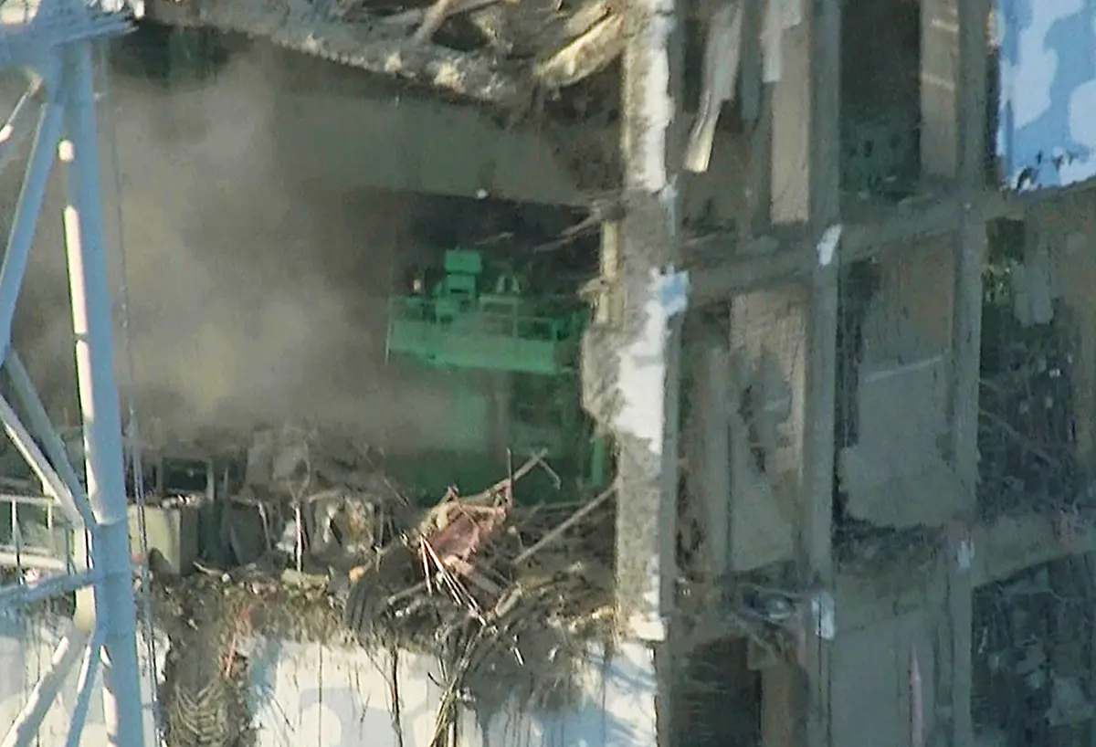 CORRECTION-Japan-Earthquake-TOK871-jpg5986369874834288559