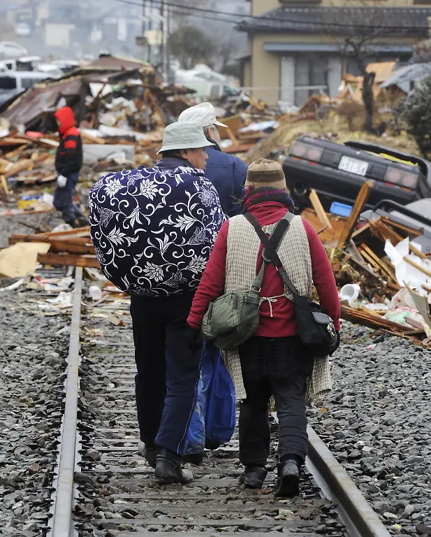 1300276761-jpg2563338955284670761