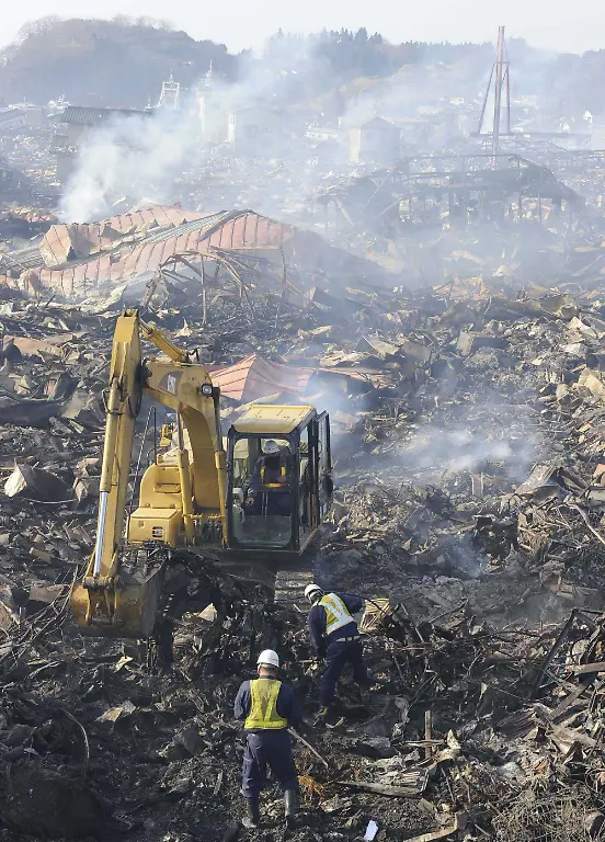 Japan-Earthquake-TOK820-jpg9003650290649115657