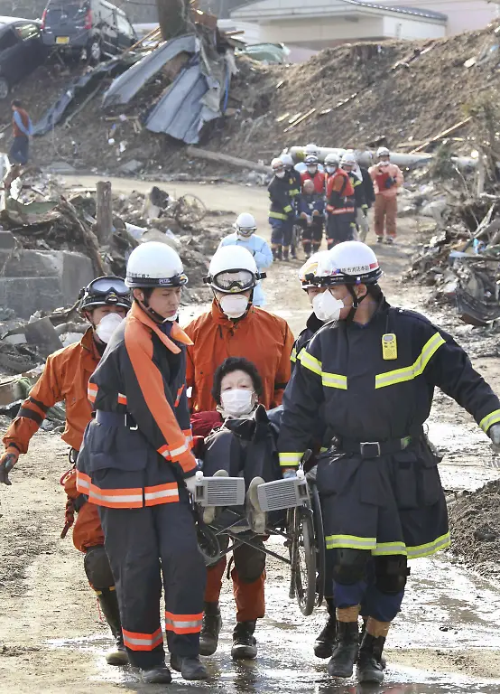 1300087584-jpg7724619710886812912