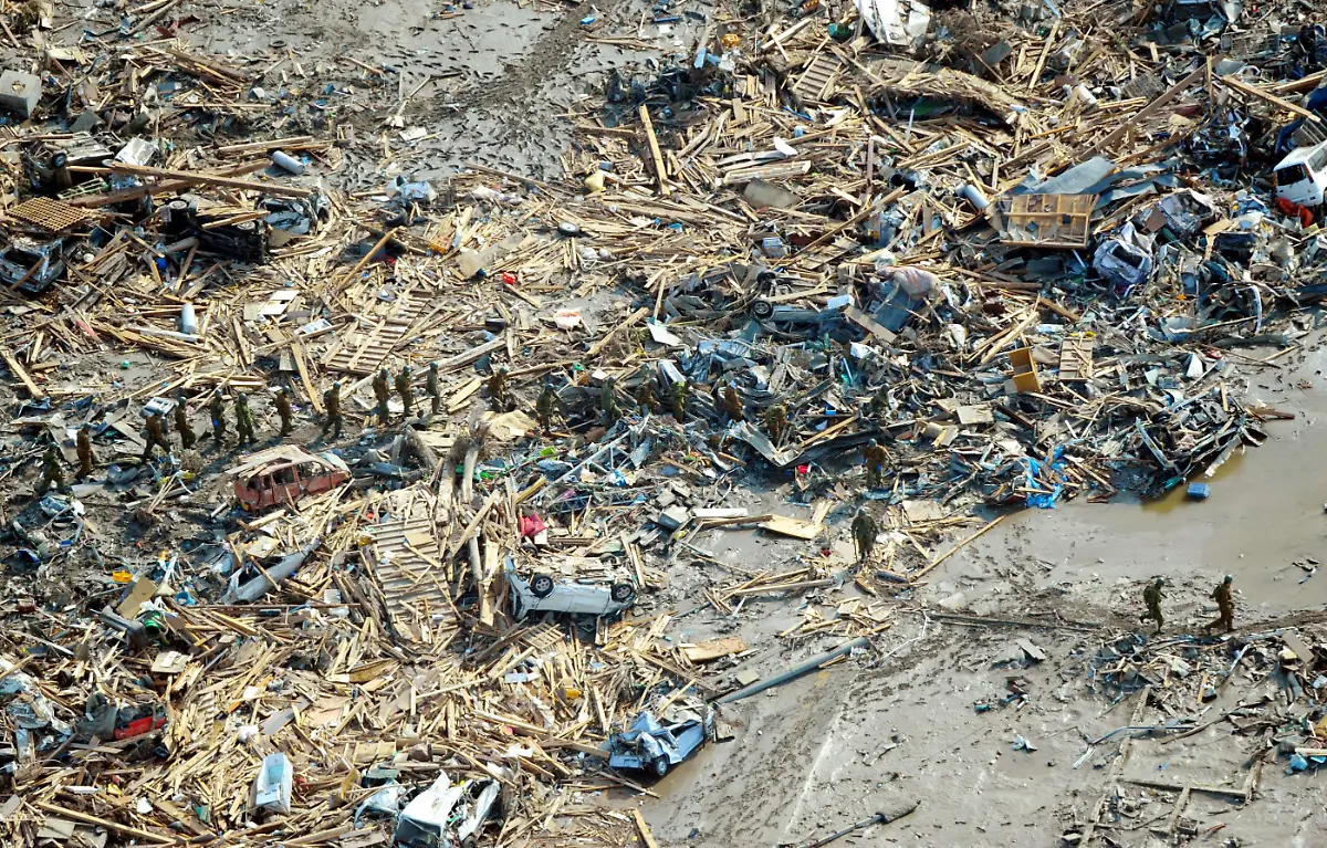 Japan-Earthquake-TOK837-jpg2542489799892517684