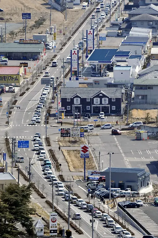 Japan-Earthquake-TOK828-jpg3553340444915158768