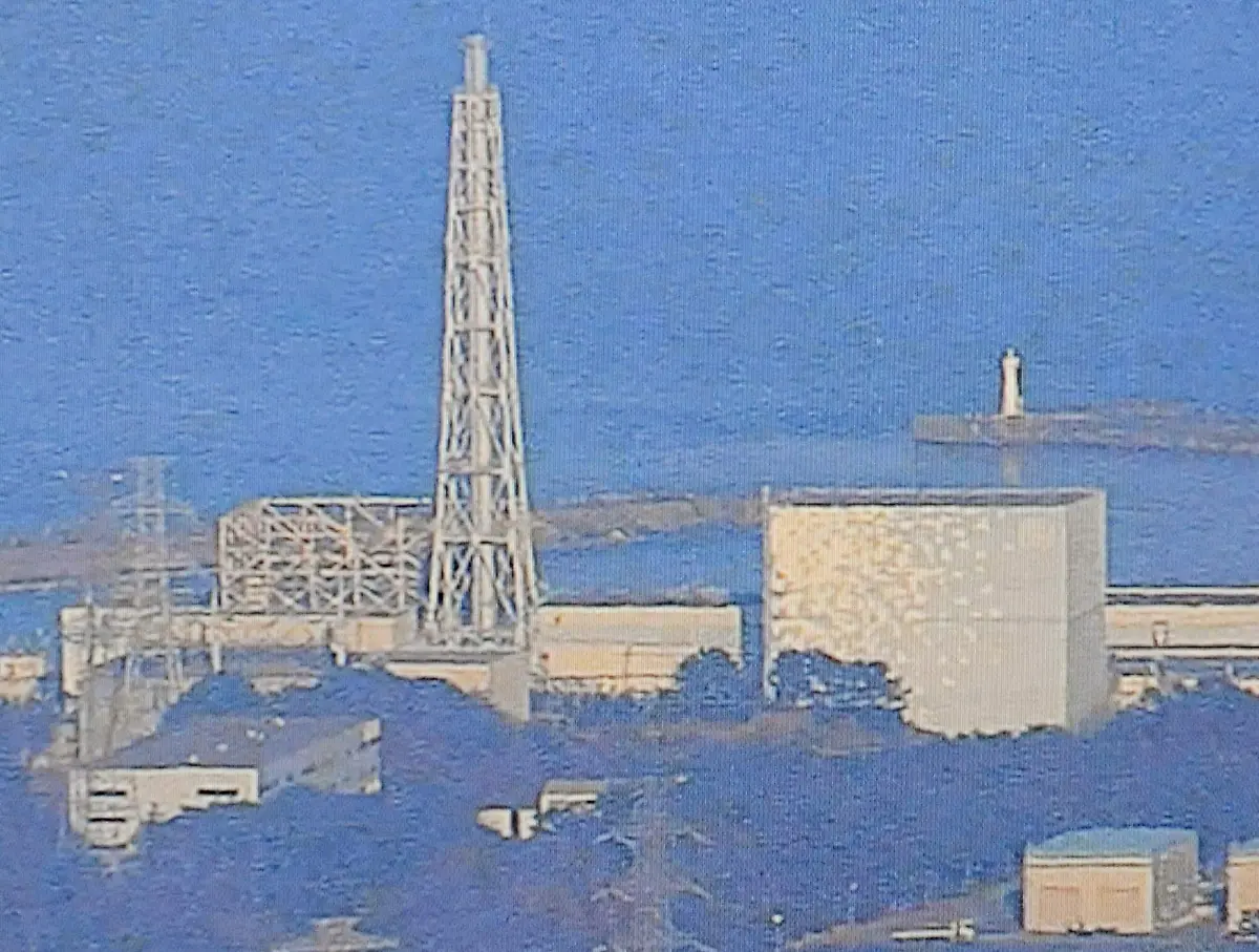 Japan-Earthquake-TOK929-jpg9094267289344943009