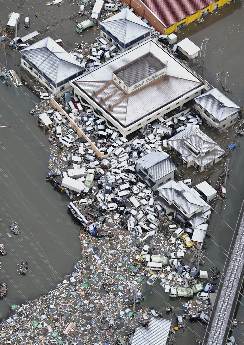 1299891134-jpg5251016049144170629