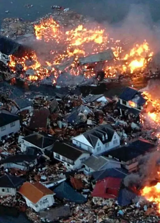 2011-03-11T112648Z-01-SIN012-RTRMDNP-3-JAPAN-QUAKE-JPG5330733391528269771