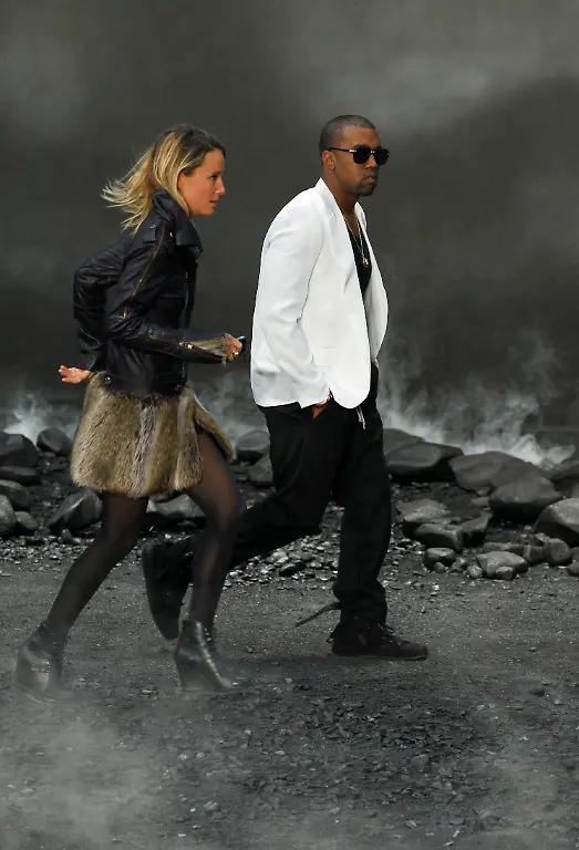 1299606459-jpg6326616375690090677