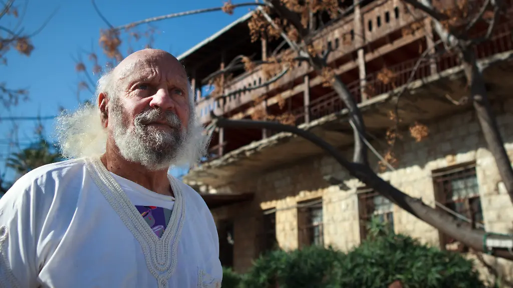 2wkd3205-jpg6238351237742396459