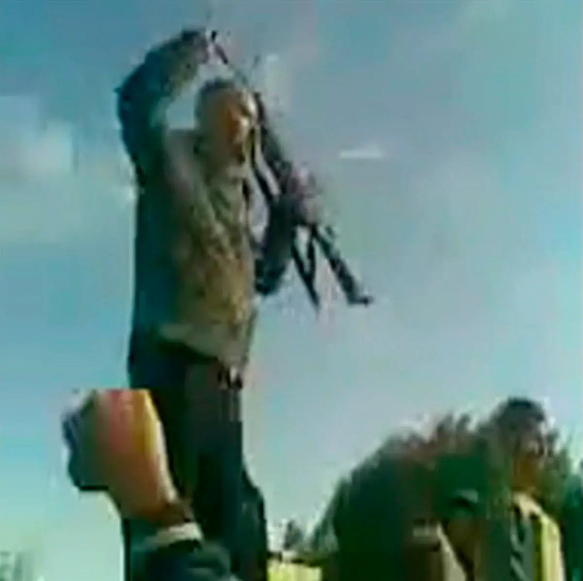 2011-02-28T151501Z-01-LON101-RTRMDNP-3-LIBYA-JPG640970665488227633