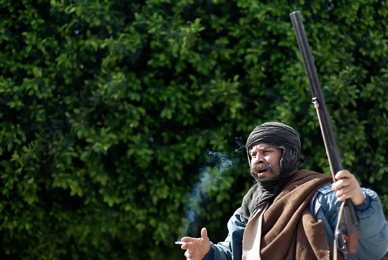 1298830983-jpg781603650461092185