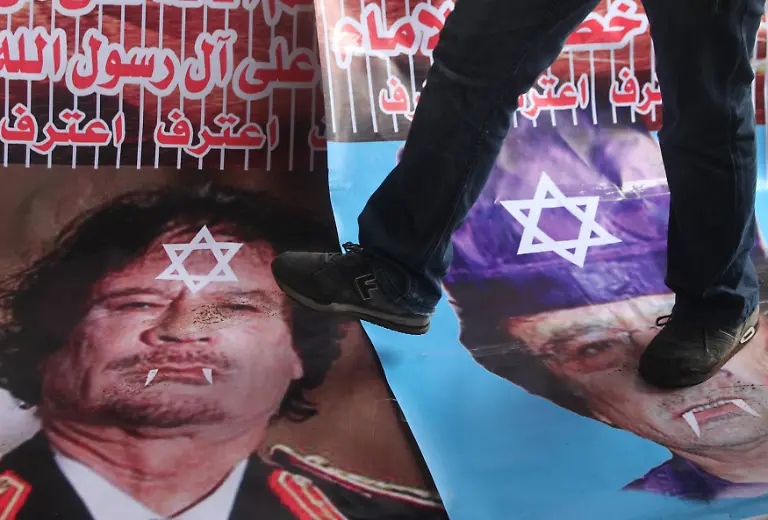 2011-02-28T124837Z-01-LBN02-RTRMDNP-3-LEBANON-JPG2268603344500619220