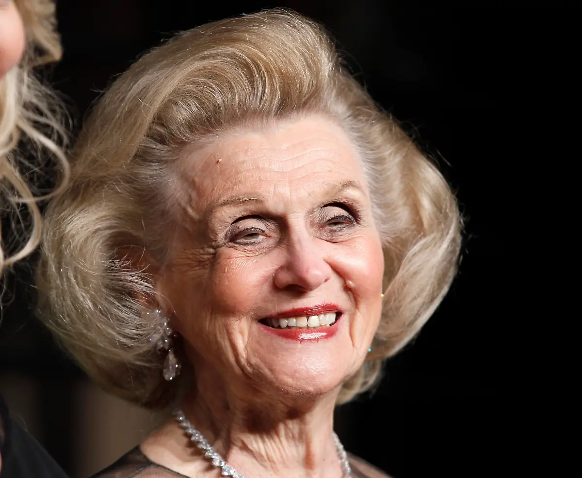 2011-02-28T072913Z-01-OSC1045-RTRMDNP-3-OSCARS-JPG2649523513941567544