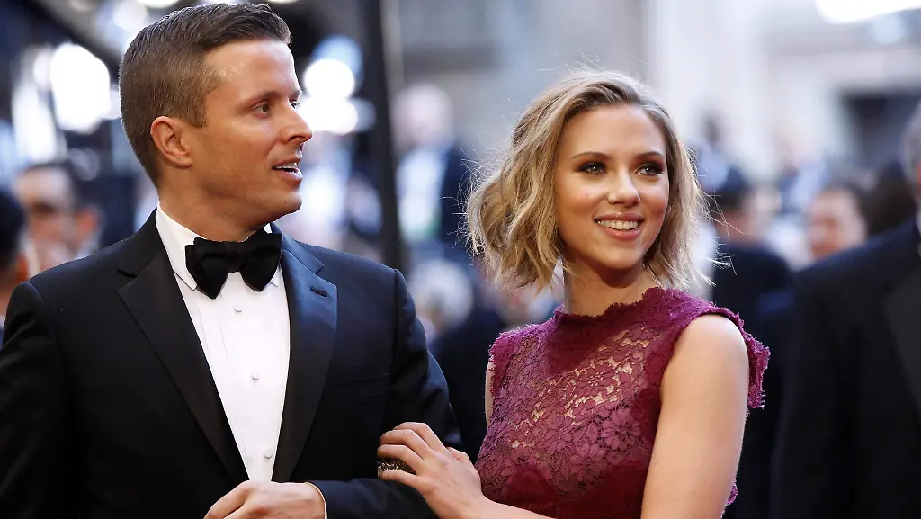 2011-02-28T005804Z-01-OSC1230-RTRMDNP-3-OSCARS-JPG1242561271615988822